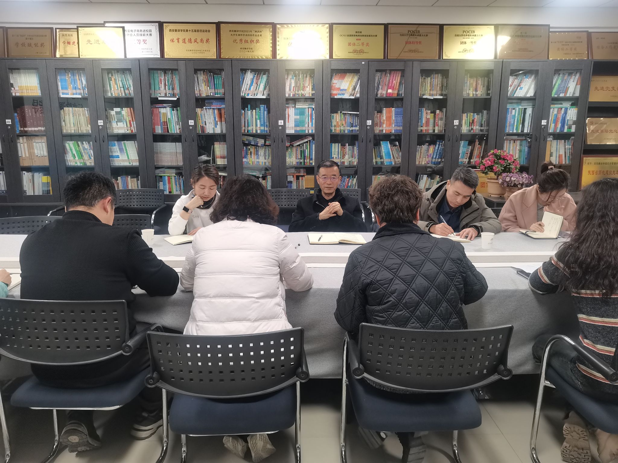 副校长武忠远一行来yh86银河国际调研专业建设工作